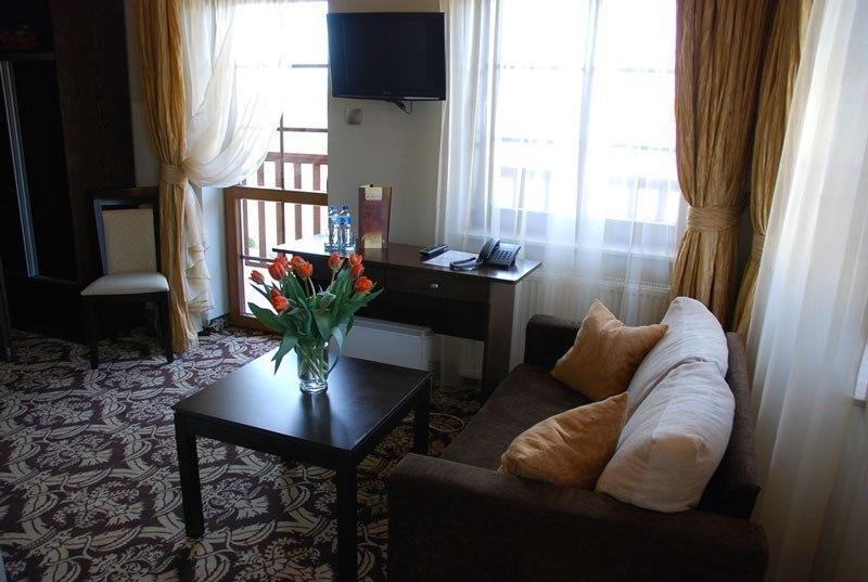Hotel Sloneczny Brzeg 비스쿠피크 객실 사진
